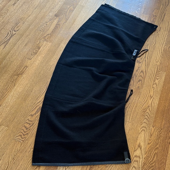 Elegant Black Wrap Mini Skirt - Picture 7 of 9